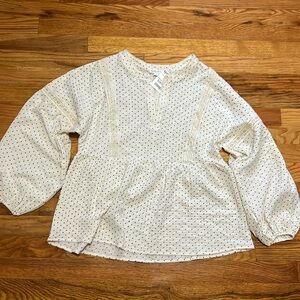 Brand new with tag womens size small ballon sleeve tunic crème with black dots